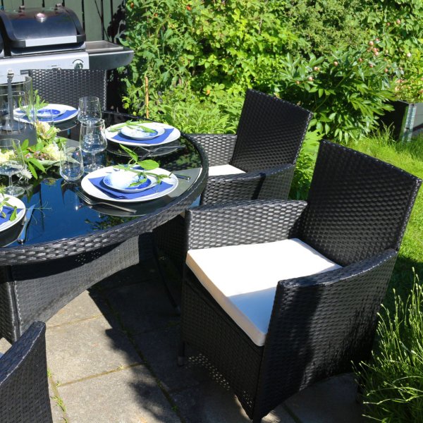 Rund matgrupp utemöbler | 6 stolar | Dynor ingår | Lyfco Tylösand Rund matgrupp utemöbler | 6 stolar | Dynor ingår | Lyfco Tylösand