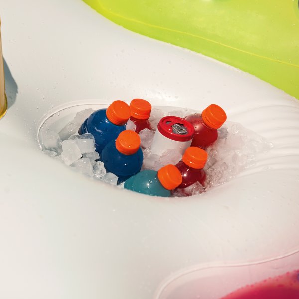 Gigantisk flytande enh�rning f�r 6 personer - 6x4 meter